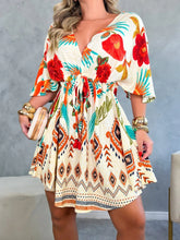 Vestido Mariah Branco com flores vermelhas