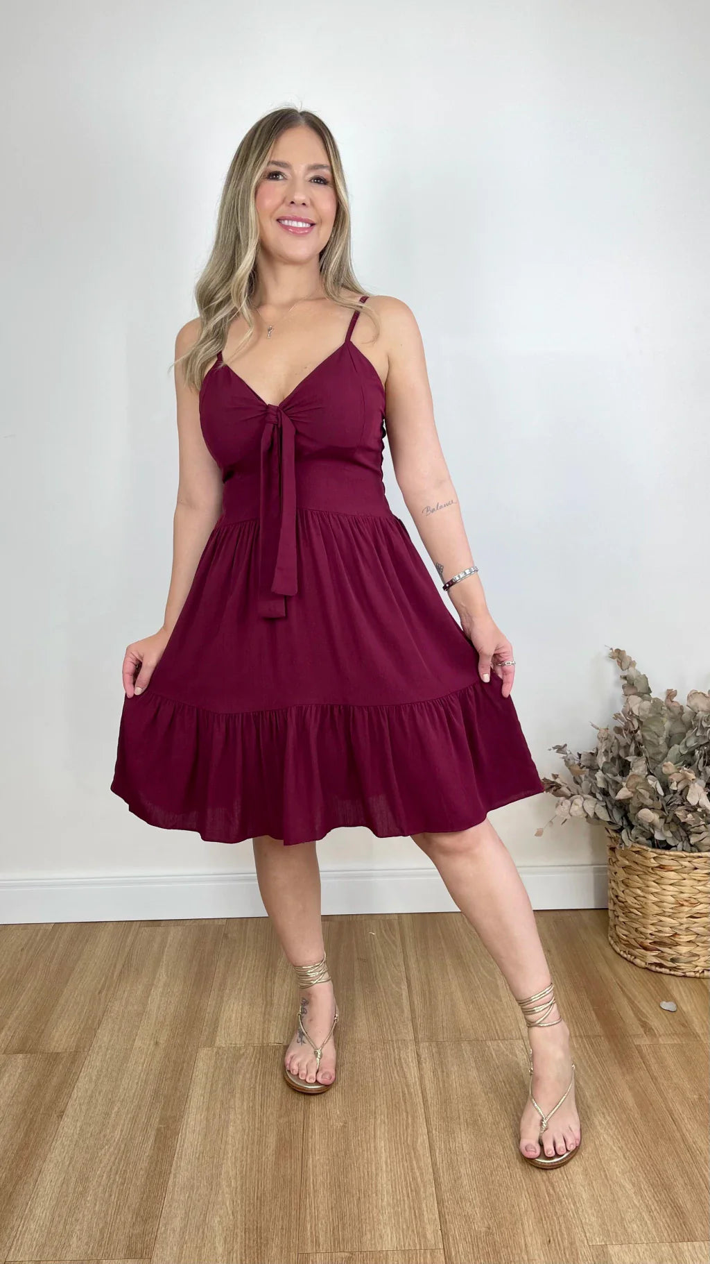 VESTIDO SOFIA CURTO LISO